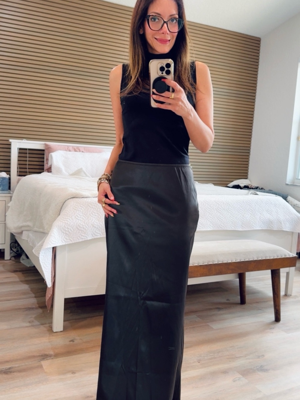 Sleek Black Maxi Skirt — Streamlined Straight Silhouette